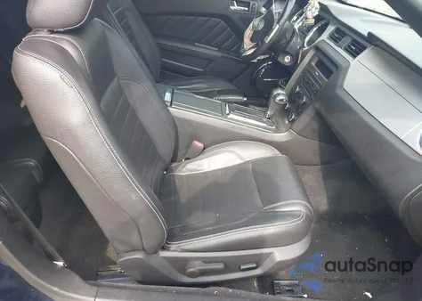 2011 Ford Mustang V6 Premium from USA, damaged, VIN 1ZVBP8EM7B5130584